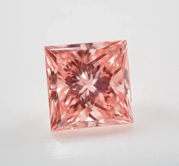 Lab_diamond_Pink_princess Lab_diamond_Pink_princess